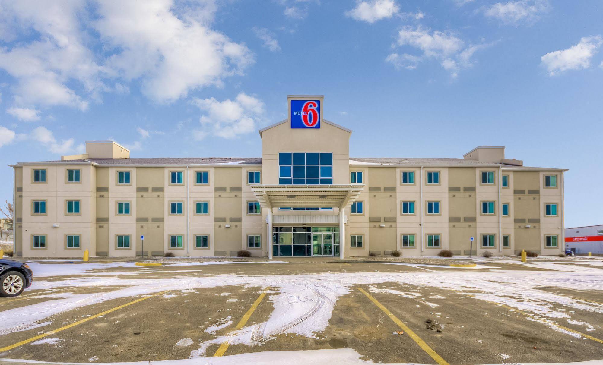Motel 6-Estevan, Sk Extérieur photo